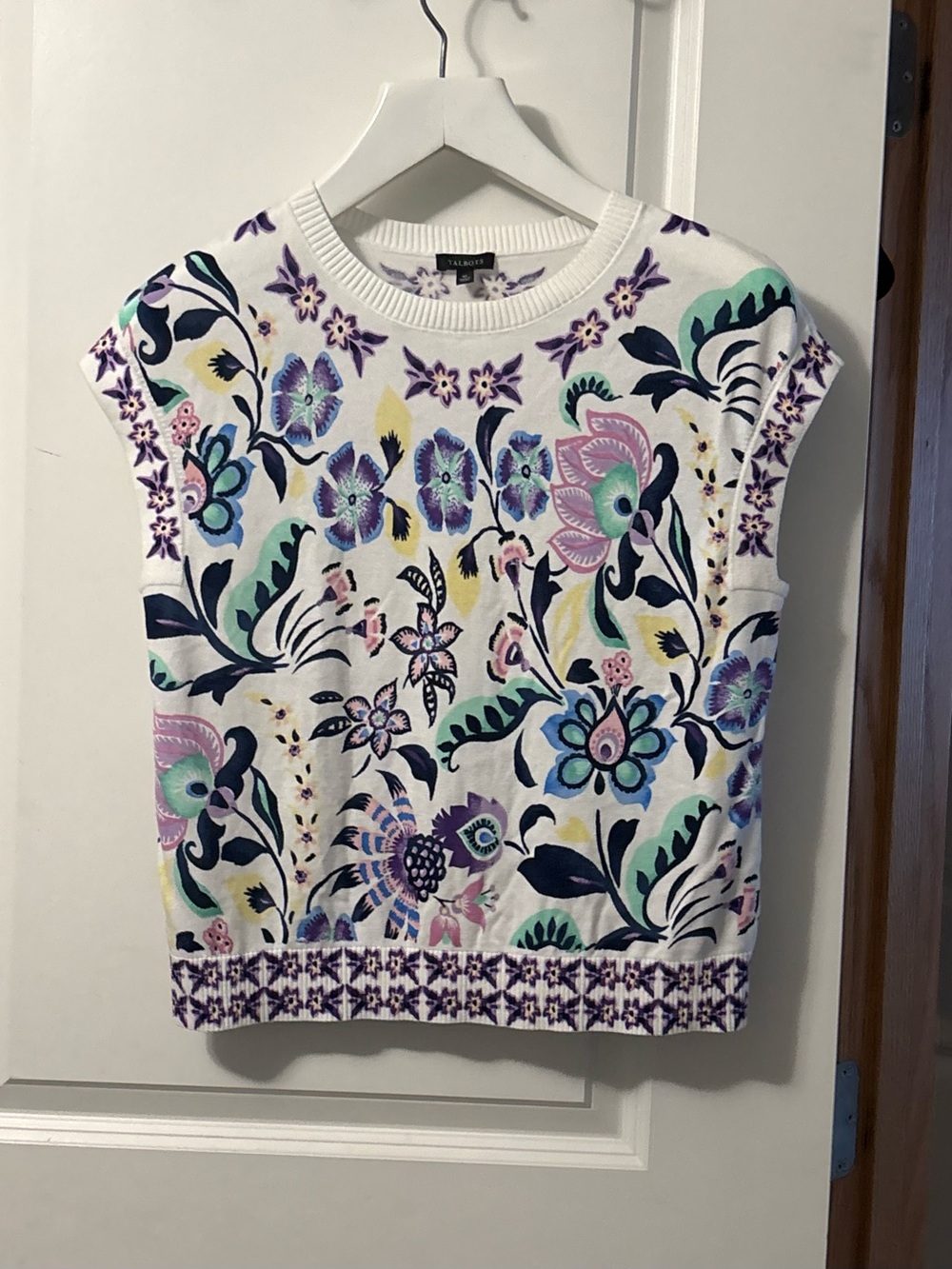 Talbots Jacobean - Picture 4 of 9